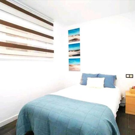Stylish & Fully Furnished 3 Bedrooms Flat -4 Min Walk To Beautiful Beach Alicante Exteriör bild
